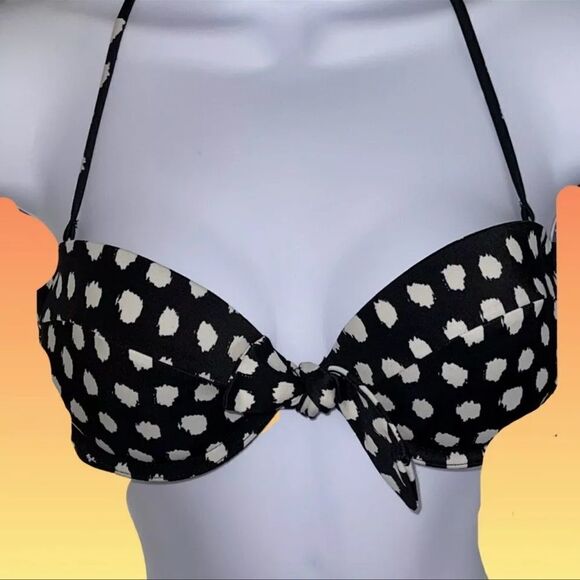 🏝️🚢 Victoria's Secret Contour Polka Dot Bikini Top Size 34B - Picture 1 of 5